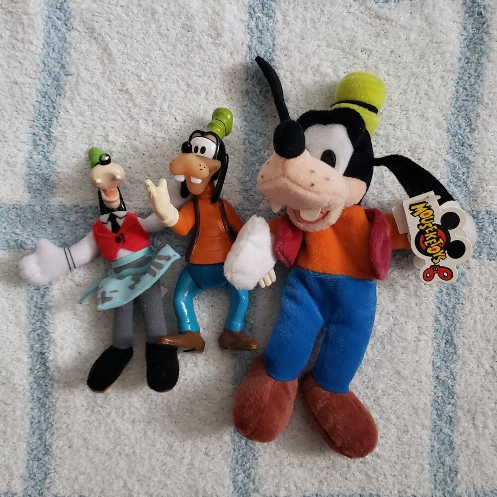 Goofy Lot of 3 - Figurine, Plush, Happy Meal Toy - Disney - Walt Disney World
